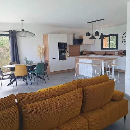 Cocooning, Piscine Privative A Villa