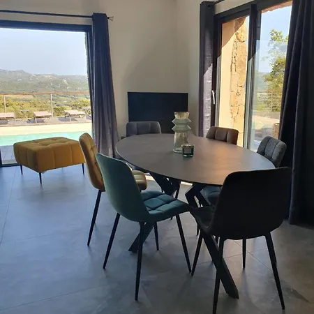 Cocooning, Piscine Privative A Villa *