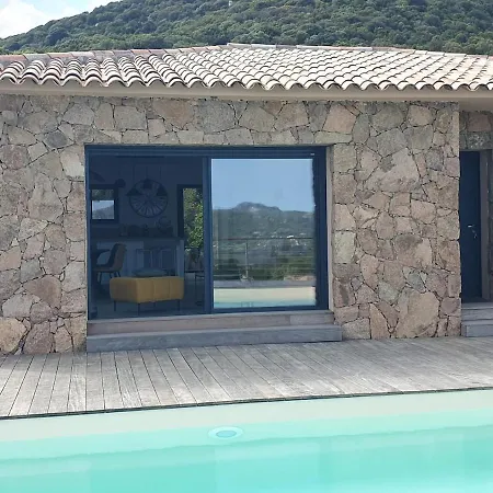 Cocooning, Piscine Privative A *